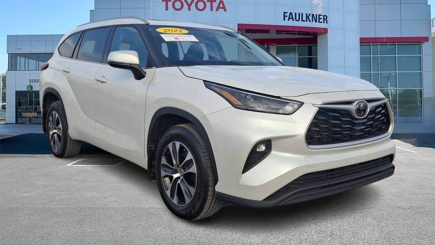 2022 Toyota Highlander XLE — SUV — 52,141 mi — Harrisburg, PA
