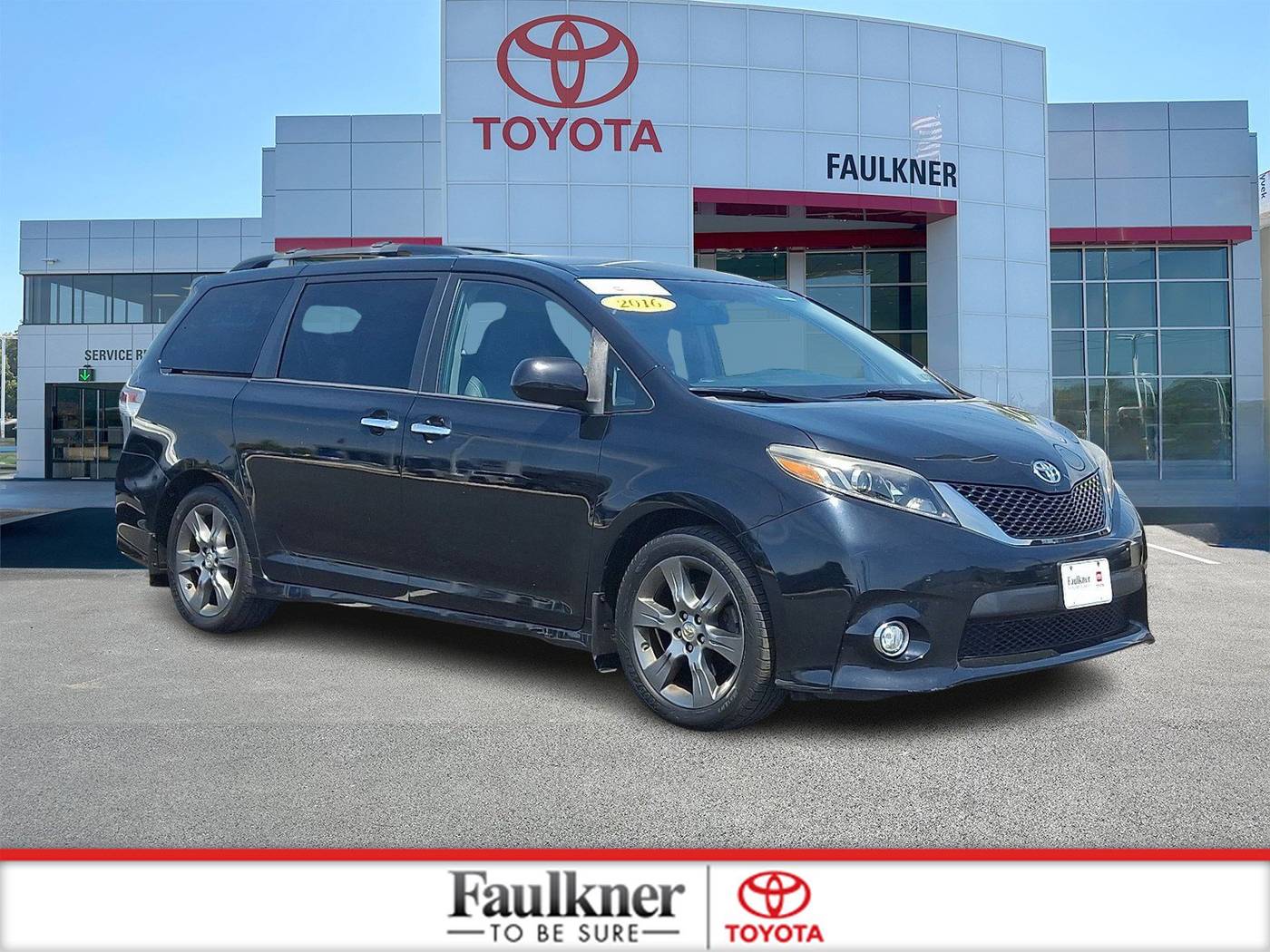 2016 Toyota Sienna SE — Minivan — 78,741 mi — Harrisburg, PA