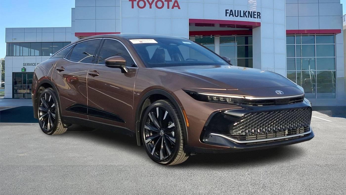 2025 Toyota Crown Platinum — Sedan — 7,711 mi — Harrisburg, PA