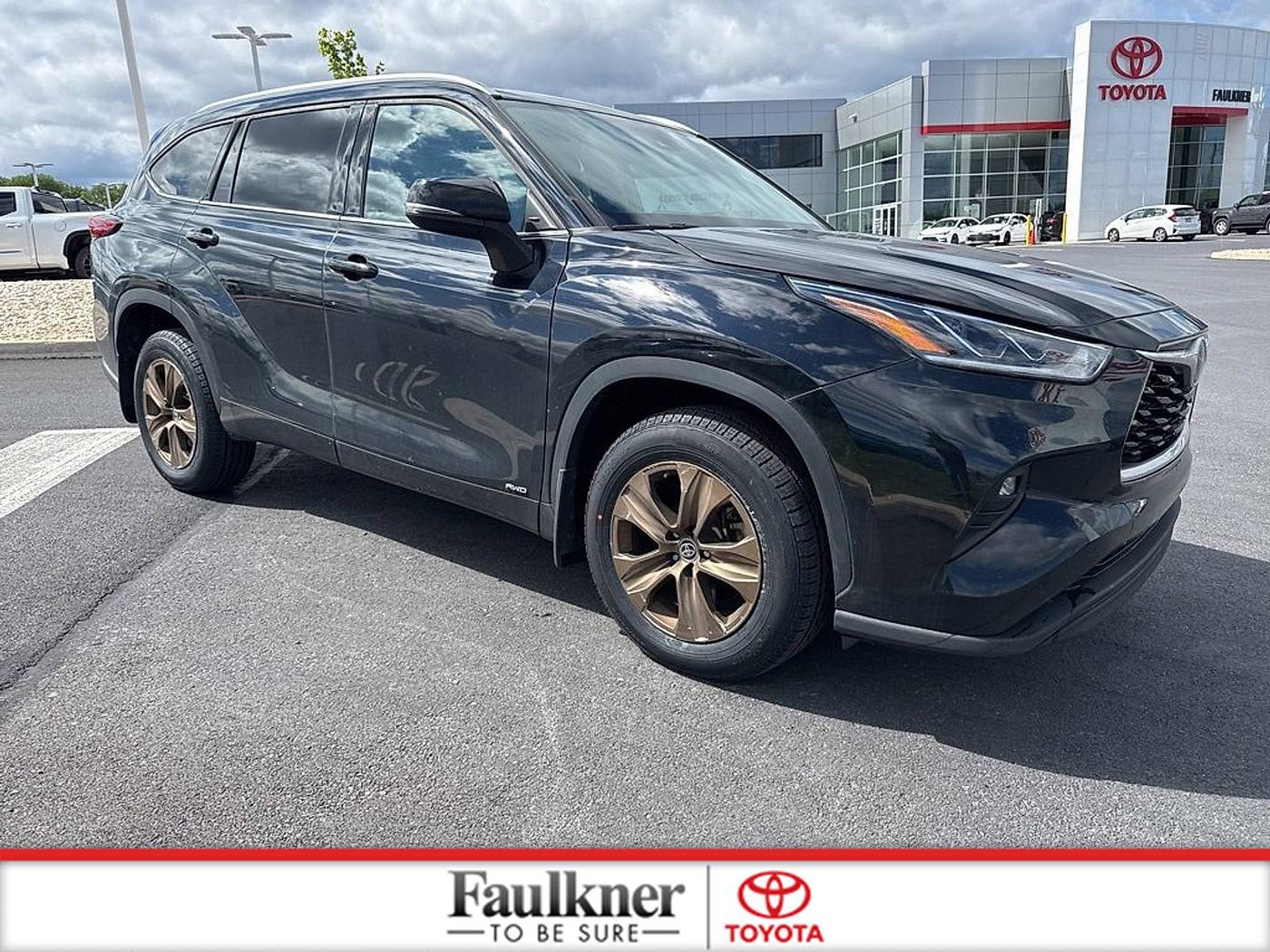 2022 Toyota Highlander Hybrid Bronze Edition — SUV — 63,715 mi — Harrisburg, PA