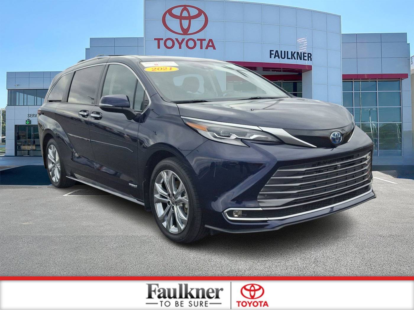 2021 Toyota Sienna Platinum — Minivan — 45,305 mi — Harrisburg, PA