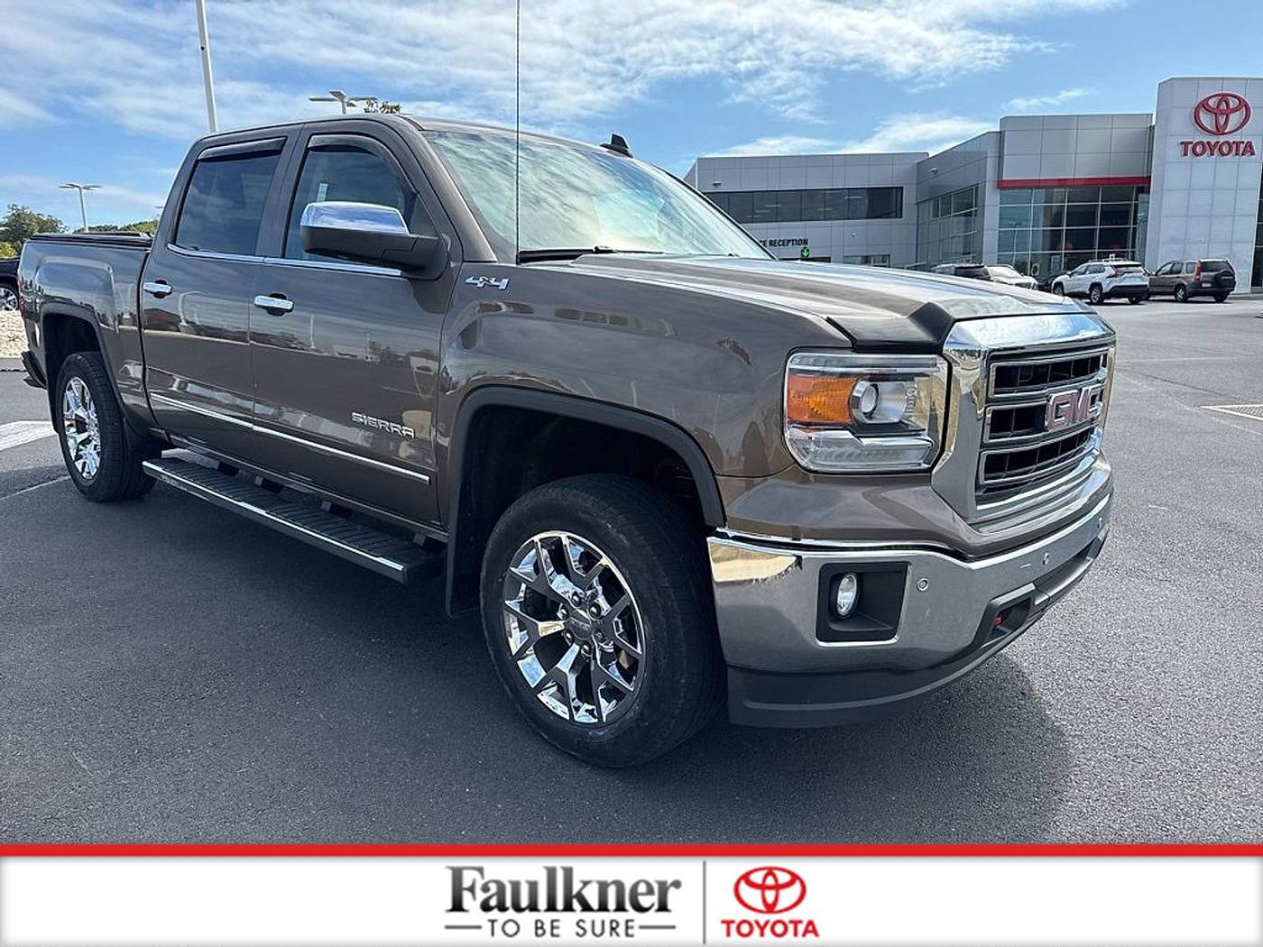 2015 GMC Sierra 1500 SLT — Pickup Truck — 53,056 mi — Harrisburg, PA