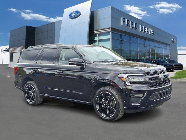 2022 Ford Expedition Limited — SUV — 32,485 mi — Newtown, PA