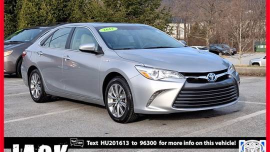 2017 Toyota Camry Hybrid XLE — Sedan — 38,180 mi — Thorndale, PA