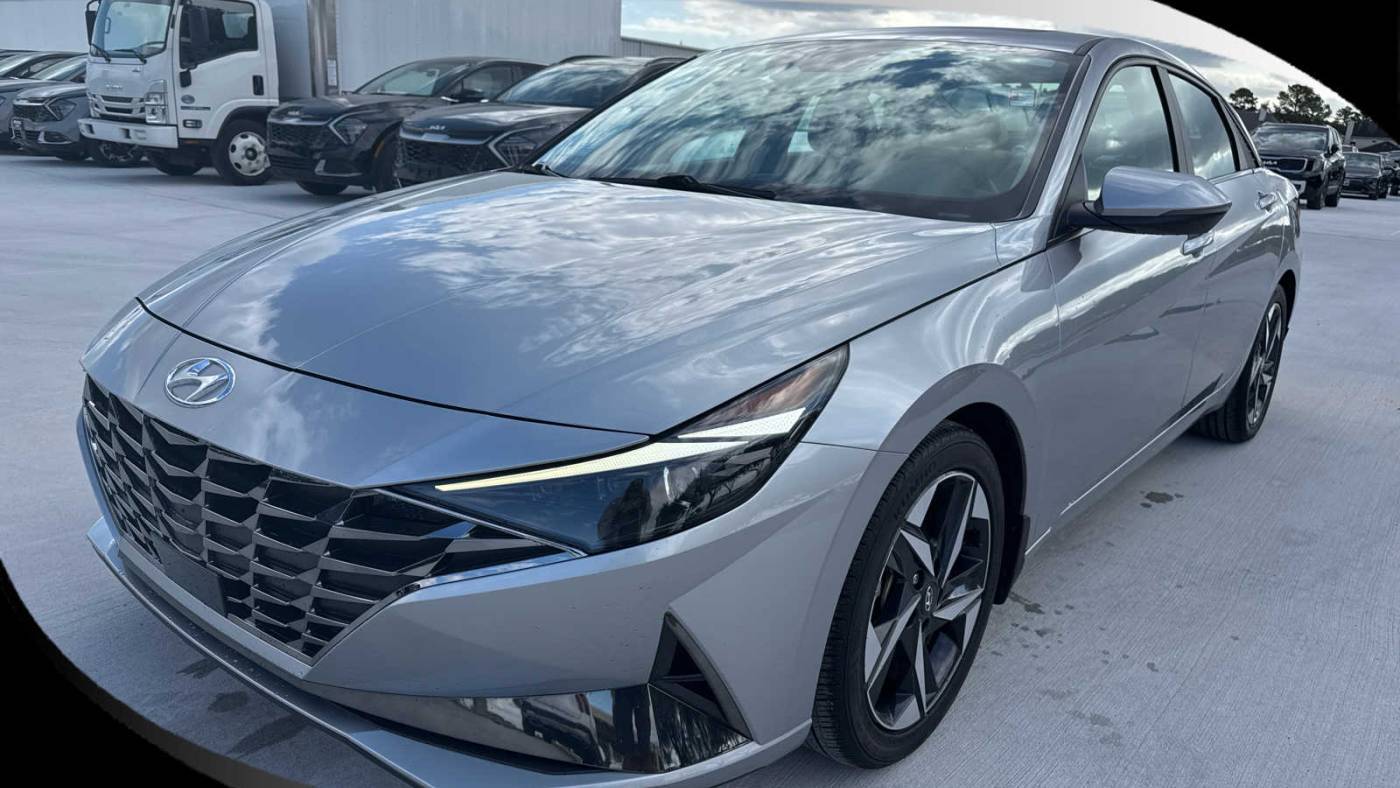 2022 Hyundai Elantra Limited — Sedan — 29,494 mi — KATY, TX