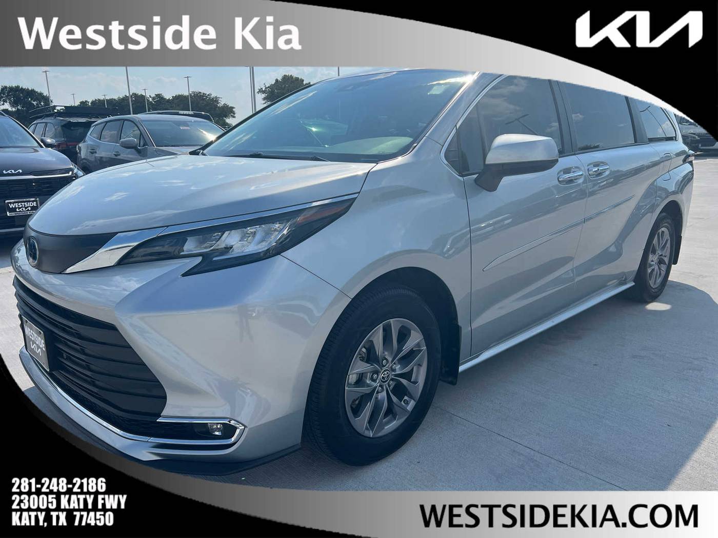 2022 Toyota Sienna XLE — Minivan — 18,197 mi — KATY, TX