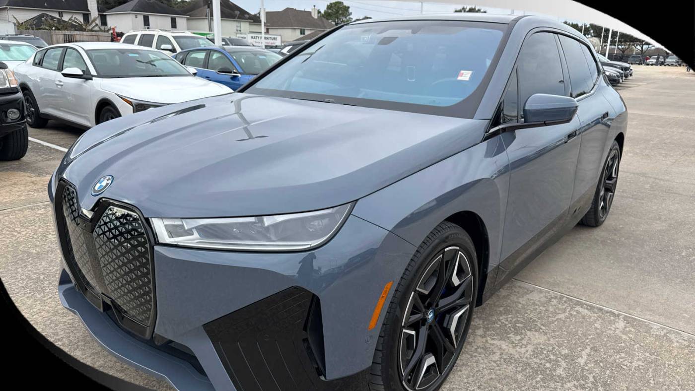 2023 BMW iX M60 — SUV — 16,855 mi — KATY, TX