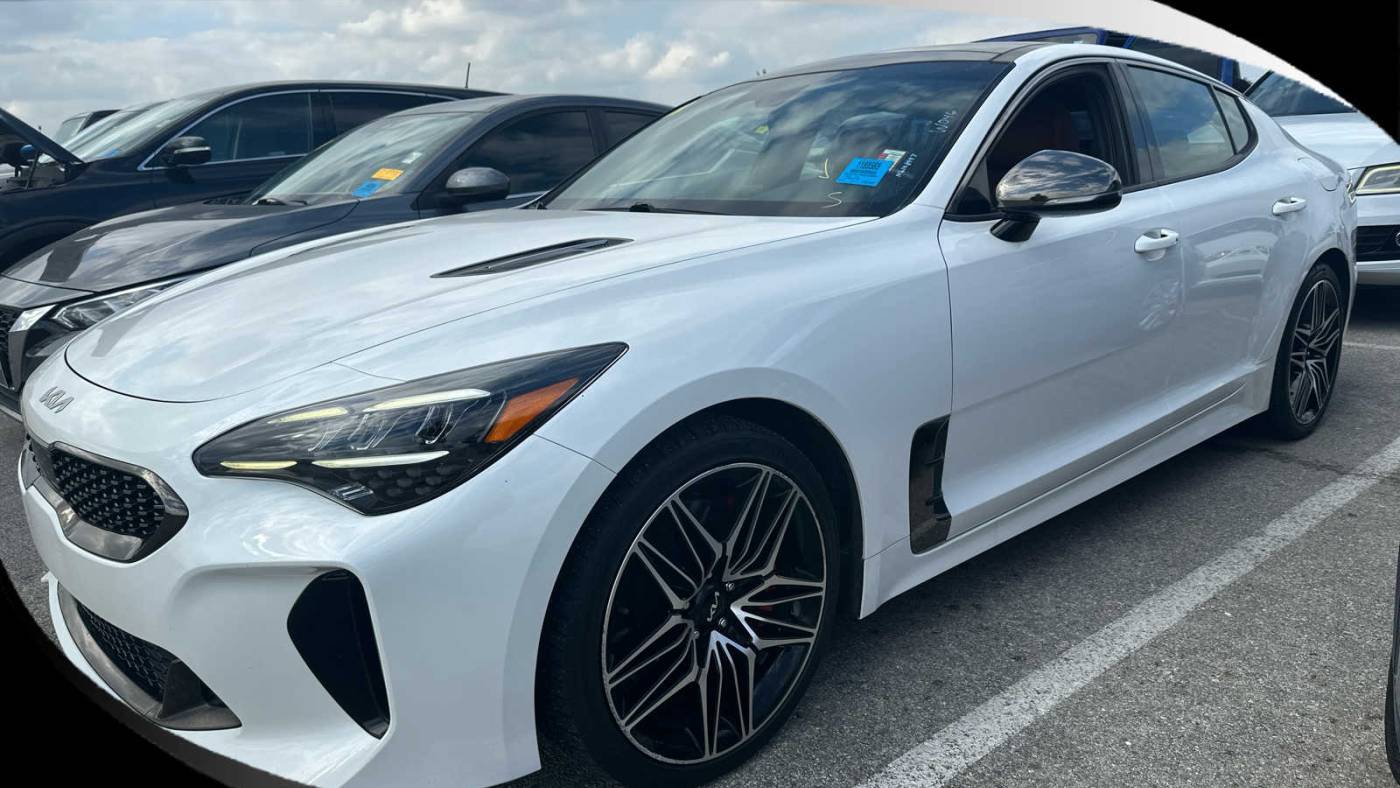 2022 Kia Stinger GT1 — Hatchback — 62,870 mi — KATY, TX