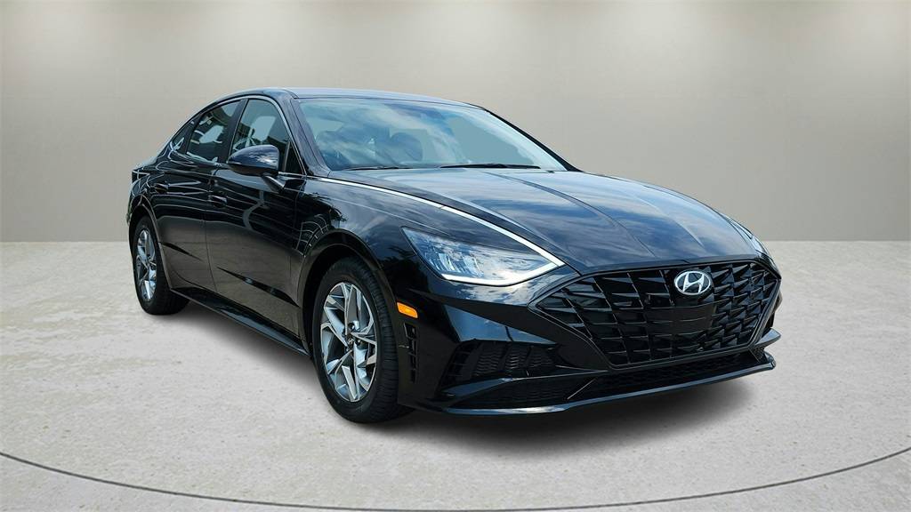 2023 Hyundai Sonata SEL — Sedan — 26,989 mi — ARLINGTON, TX