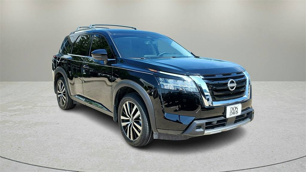2024 Nissan Pathfinder Platinum — SUV — 15,686 mi — ARLINGTON, TX