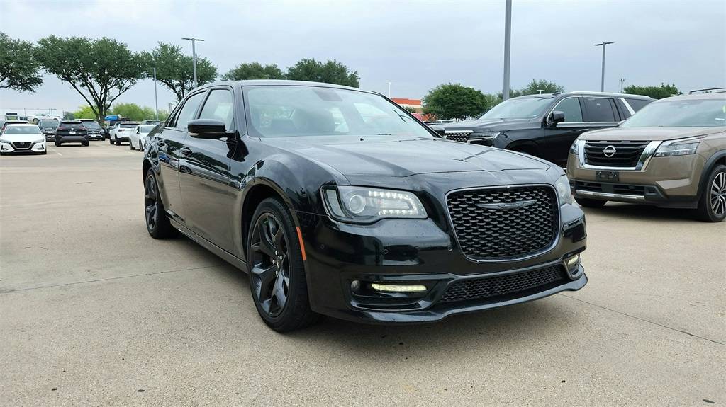 2022 Chrysler 300 Touring L — Sedan — 50,124 mi — ARLINGTON, TX