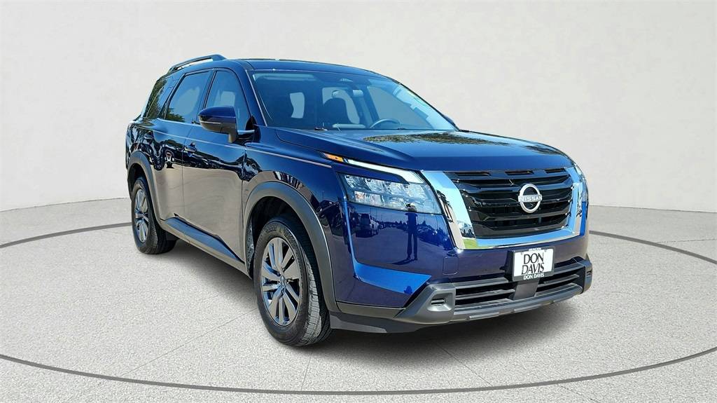 2025 Nissan Pathfinder SV — SUV — 4,521 mi — ARLINGTON, TX