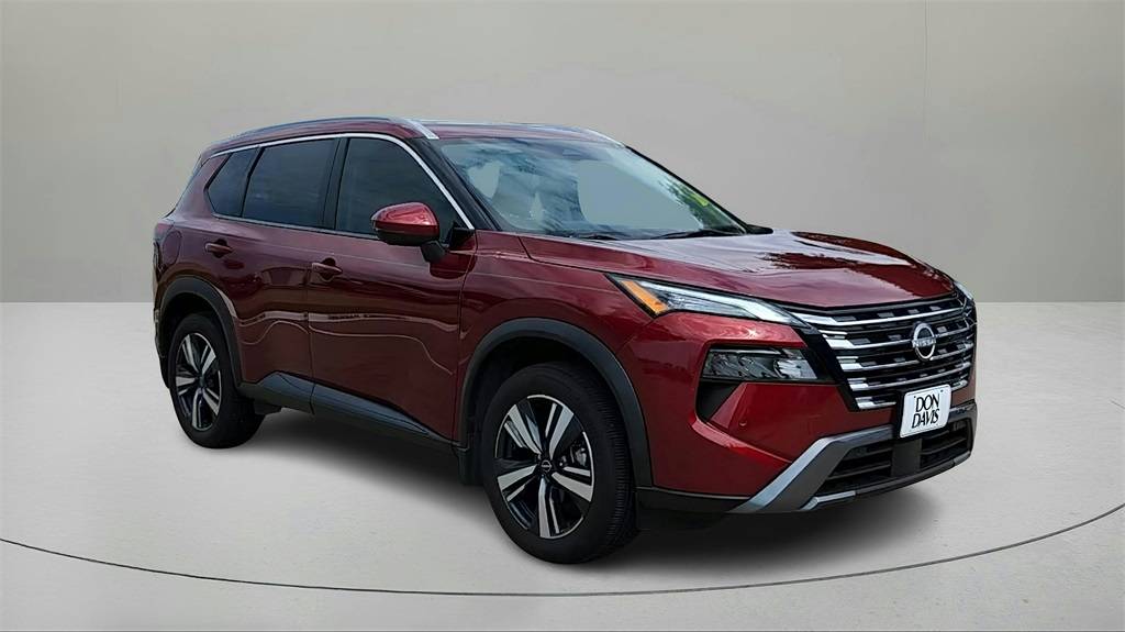 2024 Nissan Rogue SL — SUV — 5,612 mi — ARLINGTON, TX