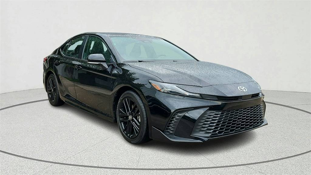 2025 Toyota Camry Hybrid LE — Sedan — 31,994 mi — ARLINGTON, TX