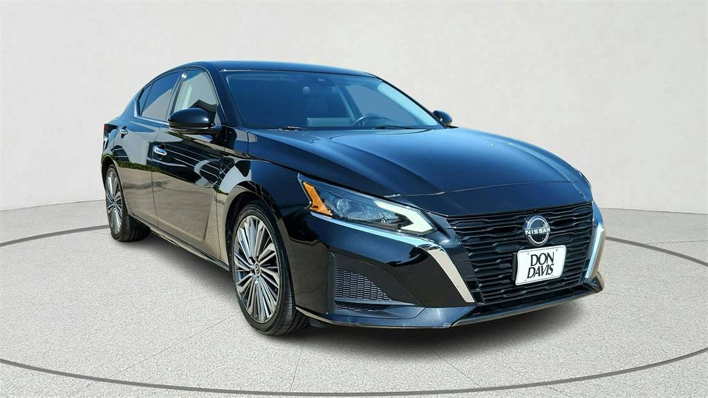 2023 Nissan Altima SL — Sedan — 50,199 mi — ARLINGTON, TX
