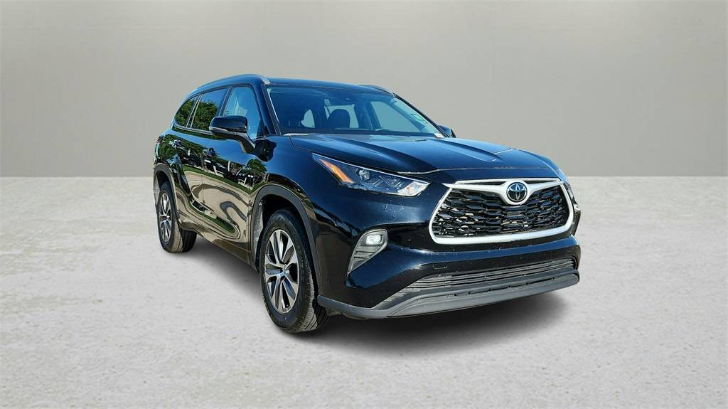 2024 Toyota Highlander LE — SUV — 25,940 mi — ARLINGTON, TX