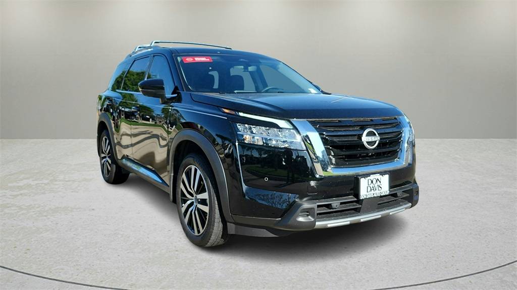 2024 Nissan Pathfinder Platinum — SUV — 9,026 mi — ARLINGTON, TX