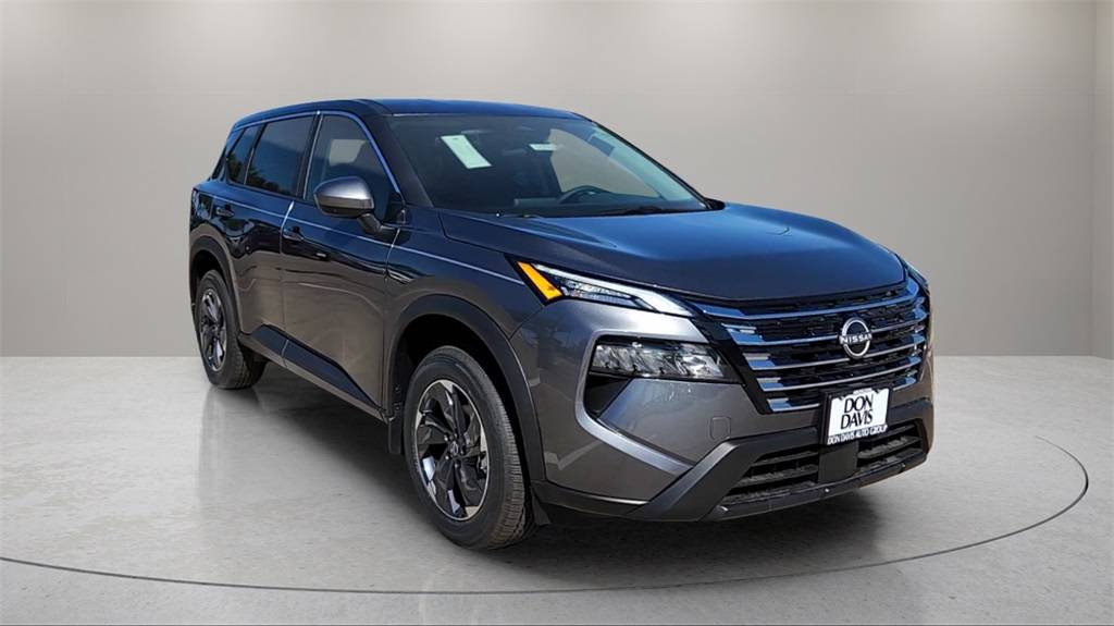 2025 Nissan Rogue SV — SUV — 10,826 mi — ARLINGTON, TX