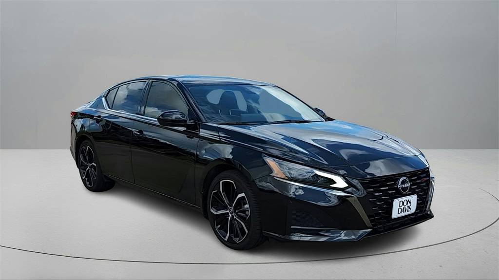 2023 Nissan Altima SR — Sedan — 33,365 mi — ARLINGTON, TX