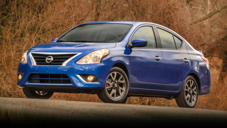 2019 Nissan Versa SV — Sedan — 111,920 mi — ARLINGTON, TX