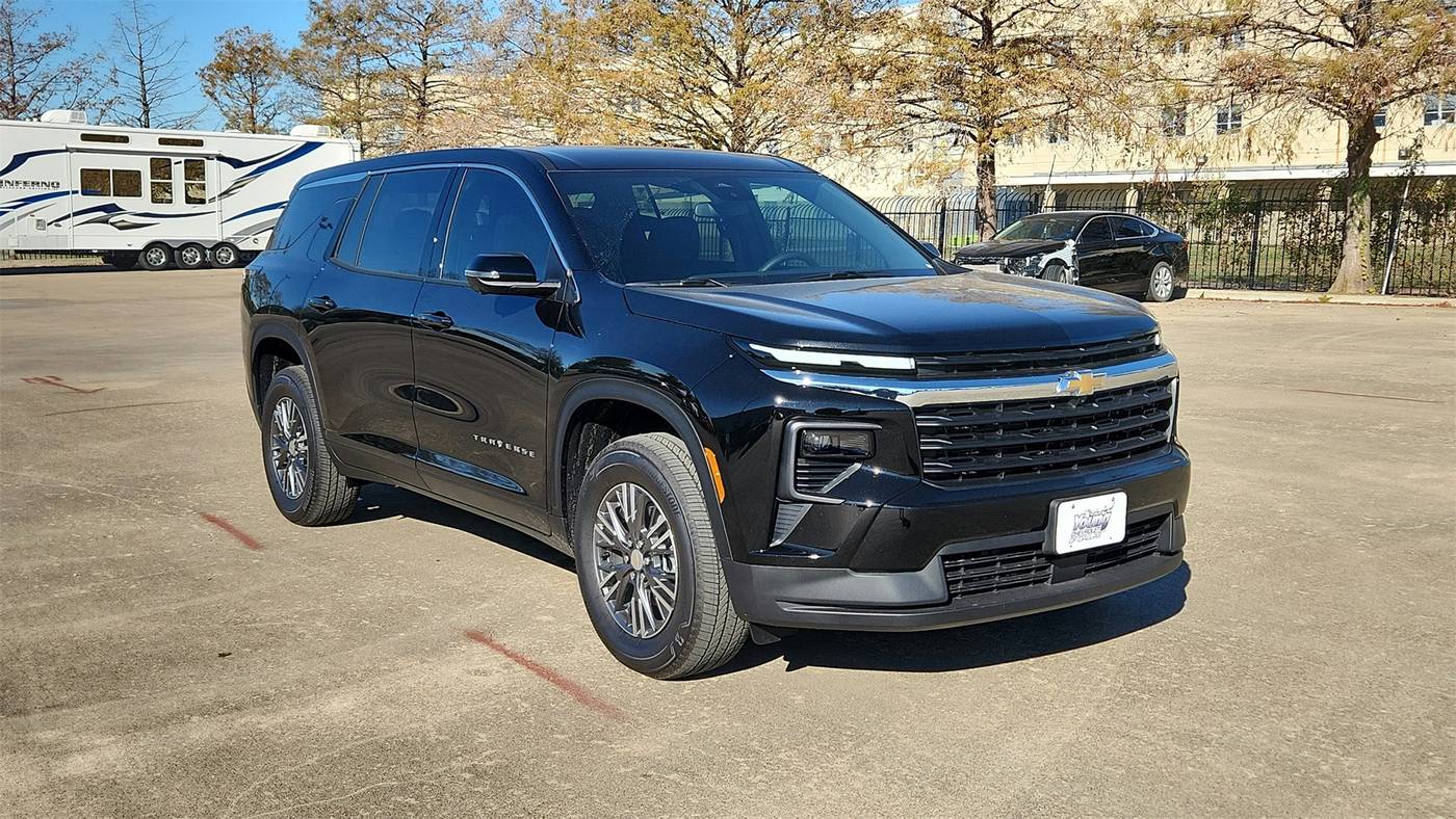2024 Chevrolet Traverse LS — SUV — 21,903 mi — Dallas, TX