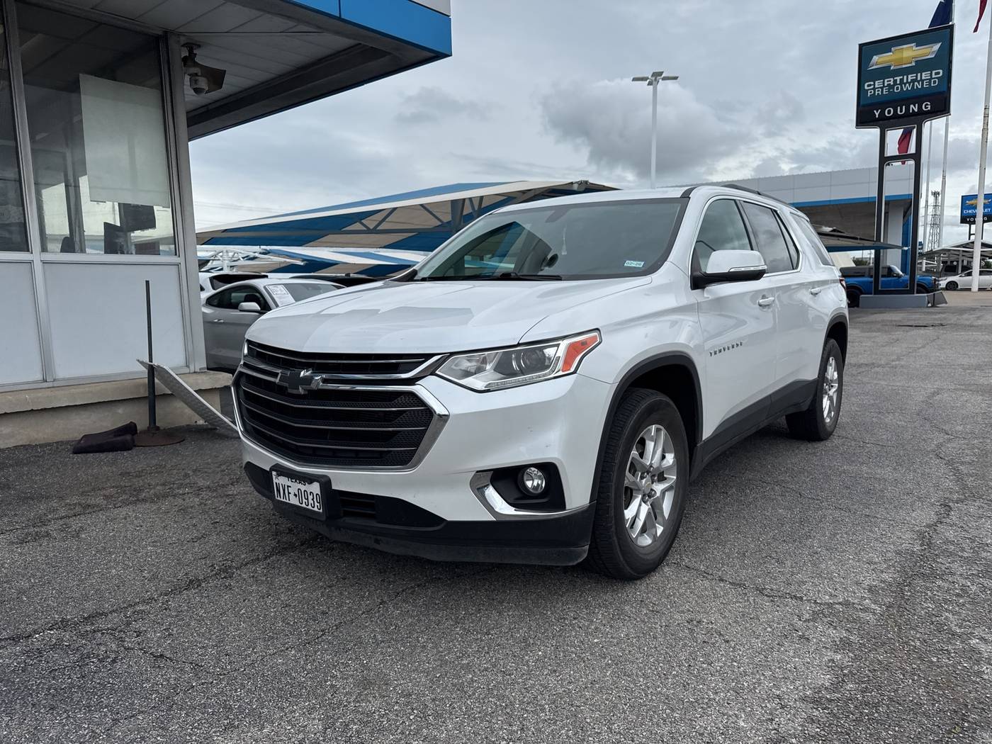 2021 Chevrolet Traverse LT Cloth — SUV — 89,887 mi — Dallas, TX