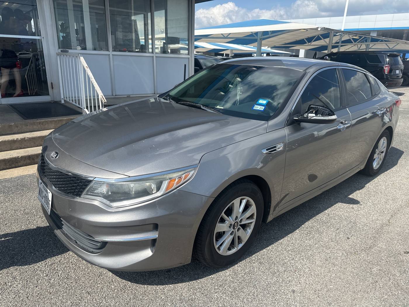 2018 Kia Optima LX — Sedan — 129,613 mi — Dallas, TX