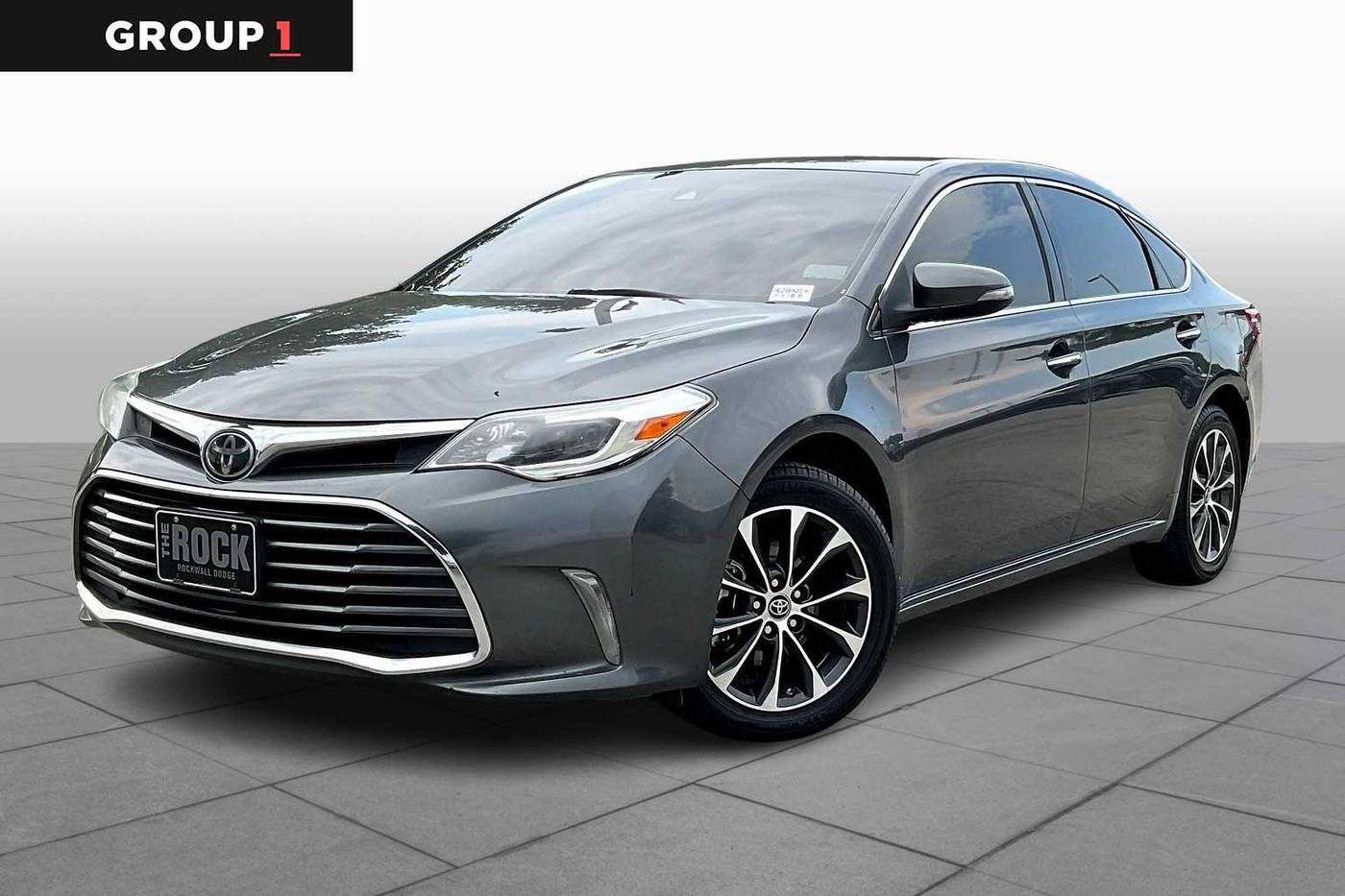 2017 Toyota Avalon XLE — Sedan — 145,970 mi — Benbrook, TX