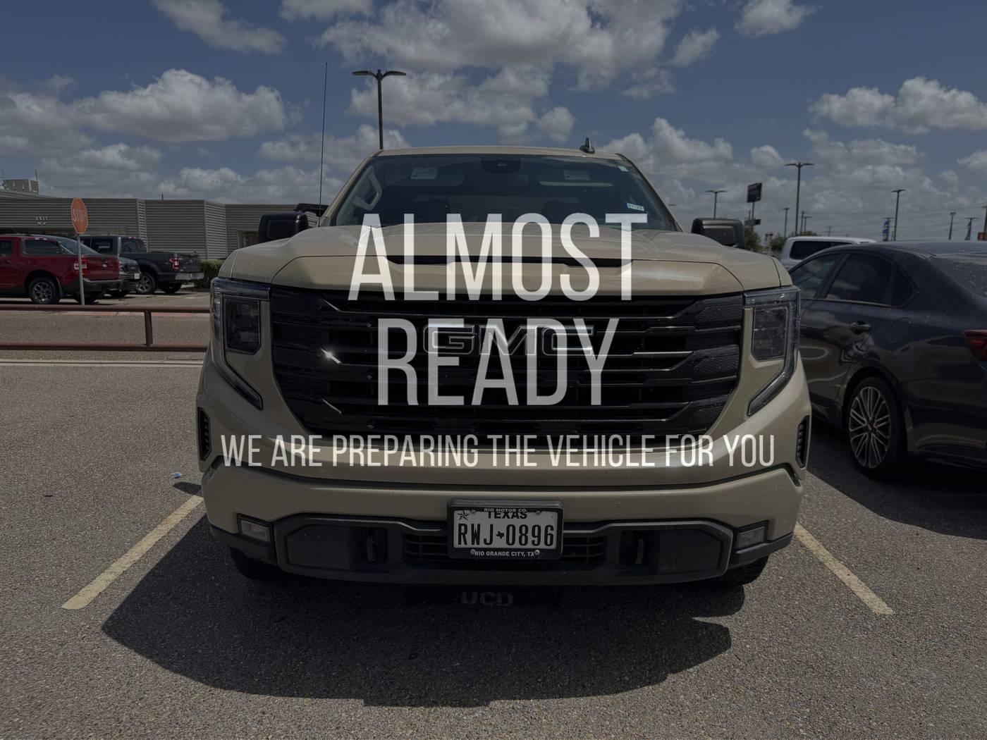 2022 GMC Sierra 1500 Elevation — Pickup Truck — 28,744 mi — Edinburg, TX