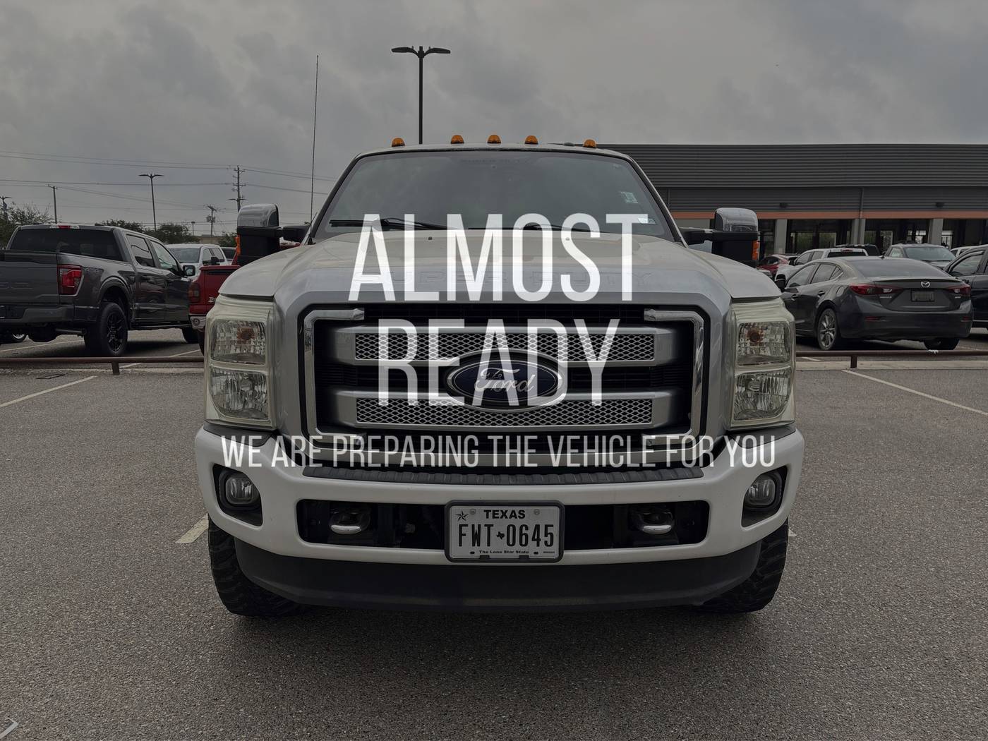 2015 Ford Super Duty F-350 Platinum — Pickup Truck — 21,000 mi — Edinburg, TX