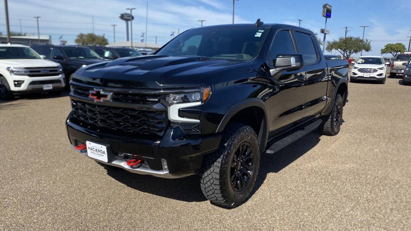 2023 Chevrolet Silverado 1500 ZR2 — Pickup Truck — 12,093 mi — Edinburg, TX