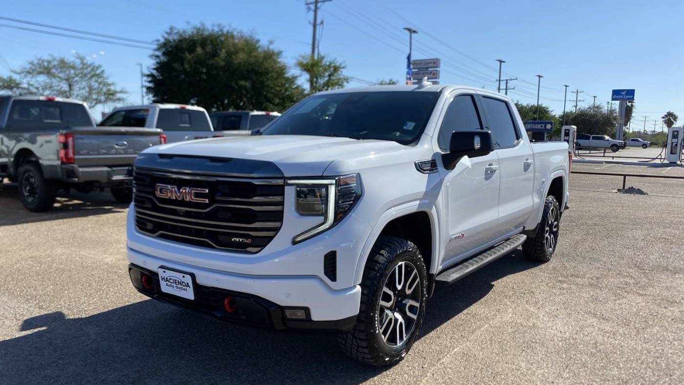 2023 GMC Sierra 1500 AT4 — Pickup Truck — 61,341 mi — Edinburg, TX