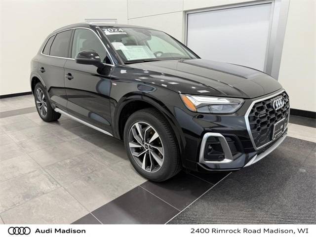 2024 Audi Q5 Premium — SUV — 4,145 mi — Madison, WI