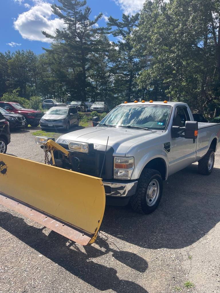 2010 Ford Super Duty F-350 XL — Pickup Truck — 102,391 mi — North Hampton, NH
