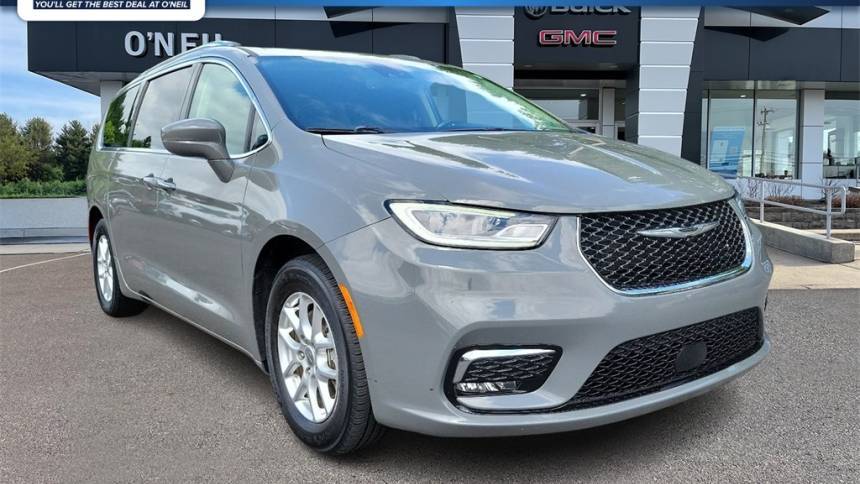 2021 Chrysler Pacifica Touring L — Minivan — 77,026 mi — Warminster, PA