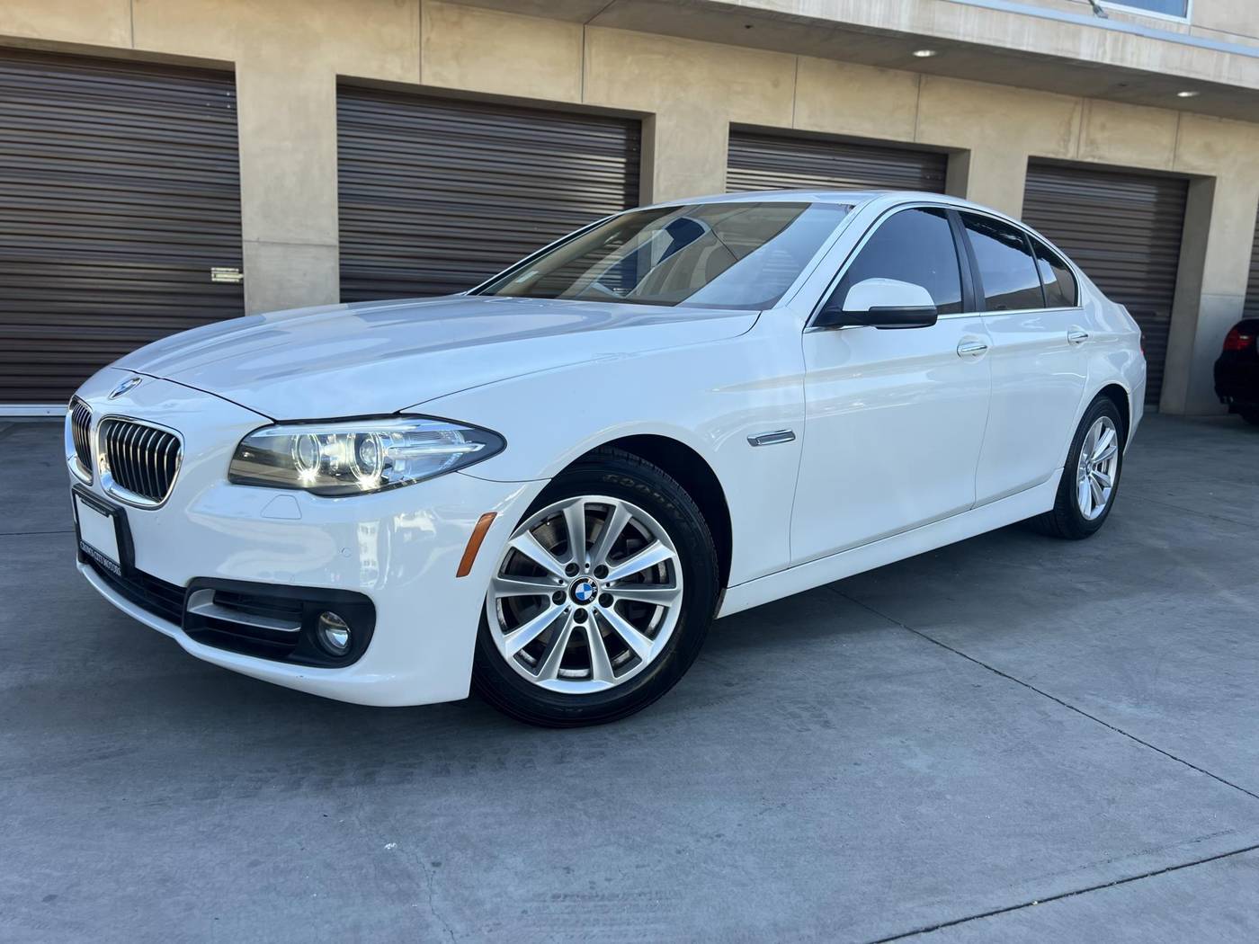 2015 BMW 5 Series 528i — Sedan — 90,180 mi — Pasadena, CA