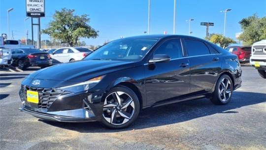 2022 Hyundai Elantra Hybrid Limited — Sedan — 42,229 mi — Cleveland, TX