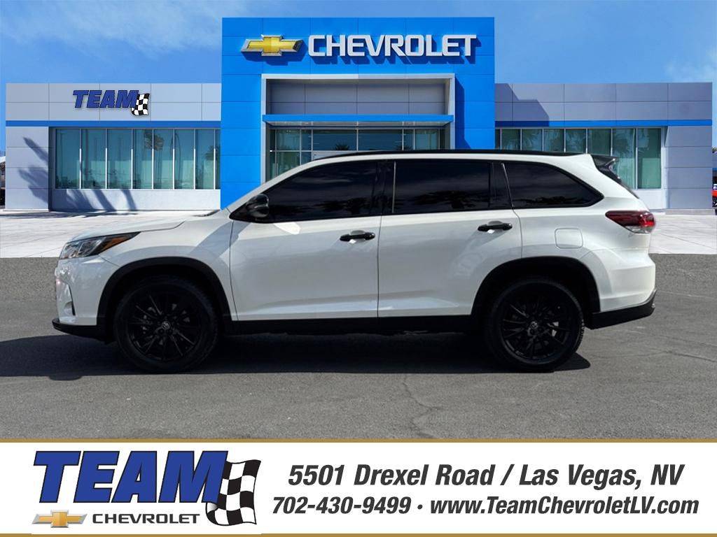2019 Toyota Highlander SE V6 — SUV — 86,504 mi — Las Vegas, NV
