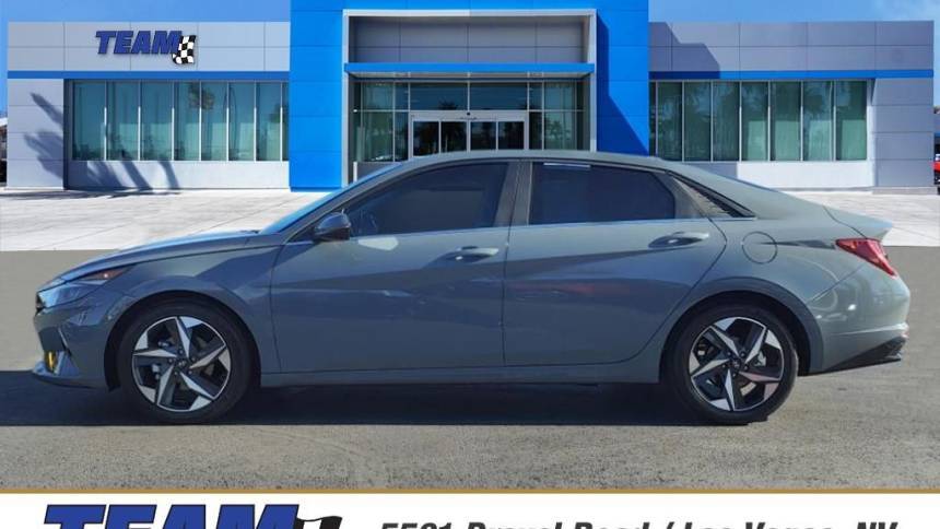 2022 Hyundai Elantra SEL — Sedan — 21,658 mi — Las Vegas, NV