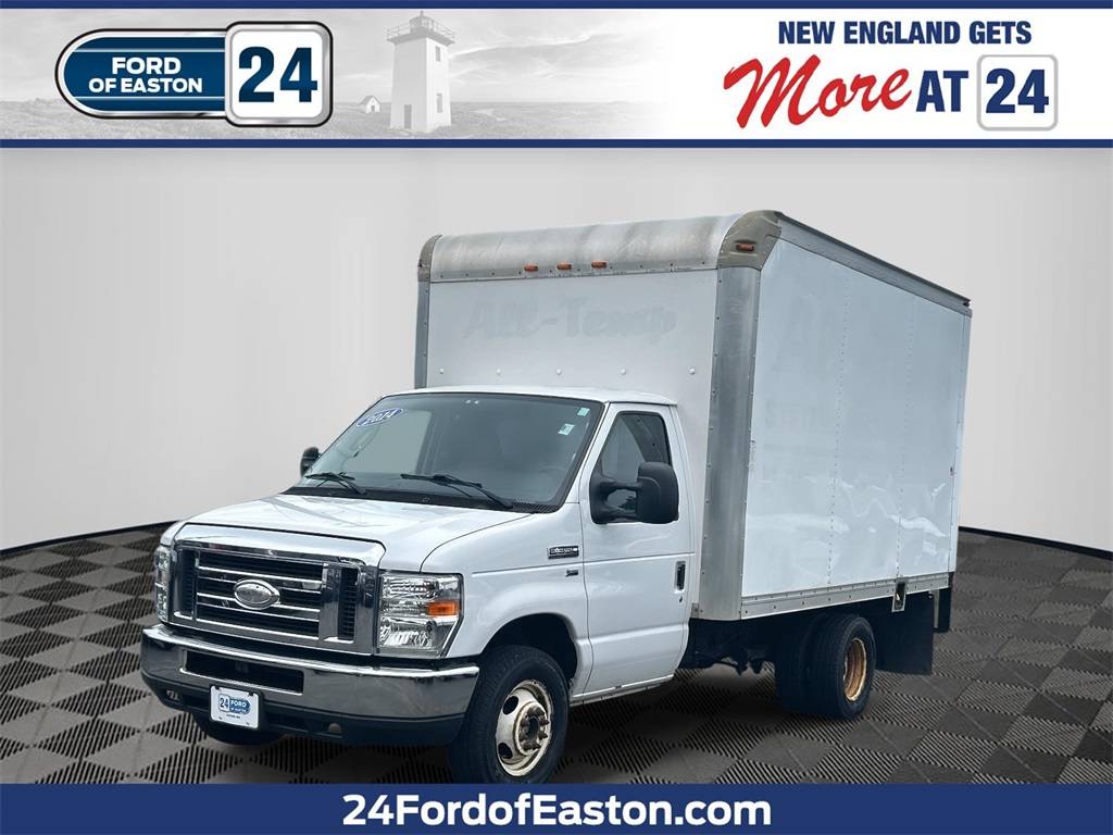 2014 Ford Econoline Commercial Cutaway E-350
