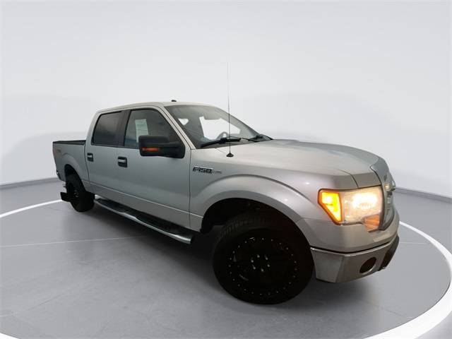 2013 Ford F-150 XL — Pickup Truck — 142,274 mi — Jacksonville, NC