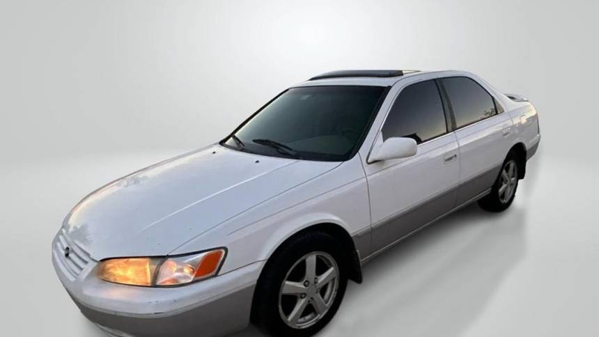 1999 Toyota Camry LE V6