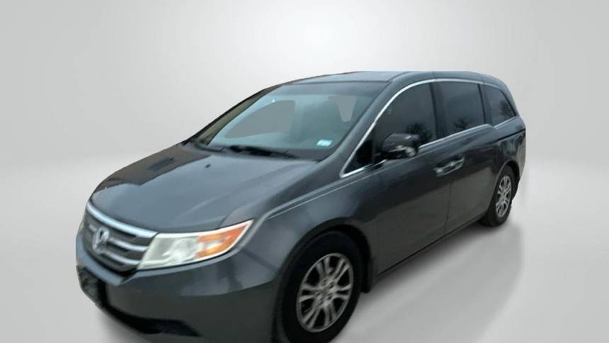 2013 Honda Odyssey EX-L — Minivan — 211,098 mi — Taylor, TX