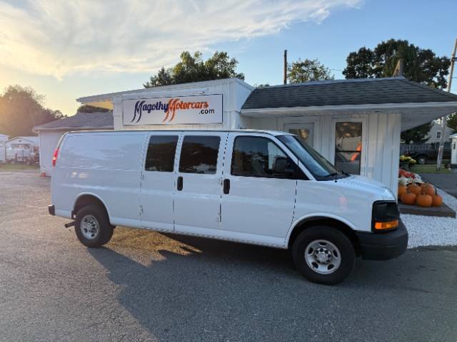 2015 Chevrolet Express Cargo Van Base — Cargo Van — 141,634 mi — Pasadena, MD