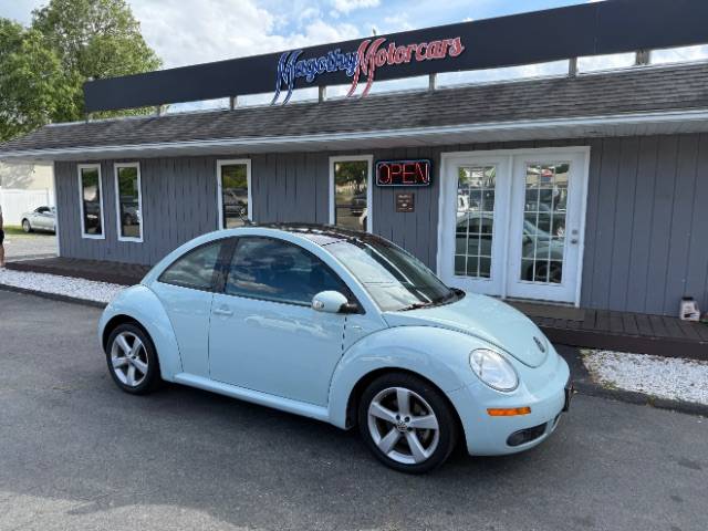 2010 Volkswagen New Beetle Final Edition — Coupe — 65,139 mi — Pasadena, MD