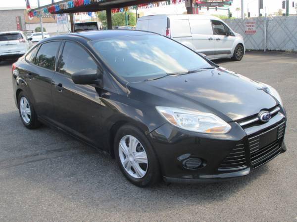 2014 Ford Focus S — Sedan — 92,681 mi — Phoenix, AZ