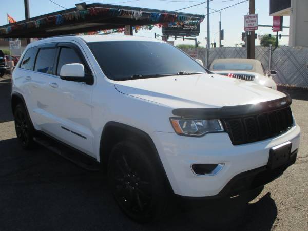 2018 Jeep Grand Cherokee Laredo — SUV — 122,743 mi — Phoenix, AZ