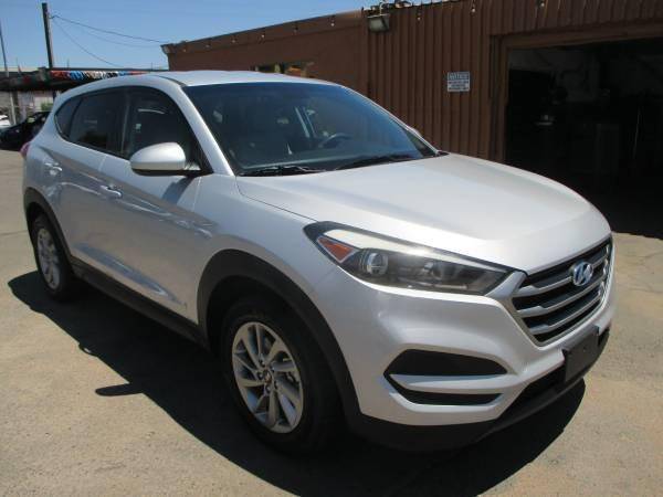2017 Hyundai Tucson SE — SUV — 121,191 mi — Phoenix, AZ
