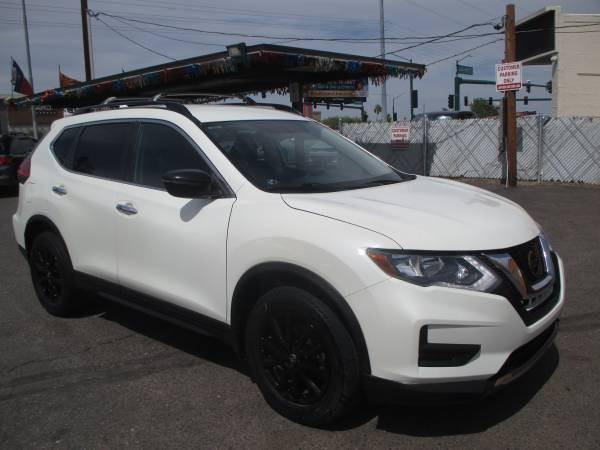 2017 Nissan Rogue SV — SUV — 175,277 mi — Phoenix, AZ