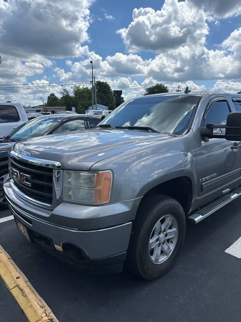 2009 GMC Sierra 1500 SLE — Pickup Truck — 149,895 mi — Cleveland, GA